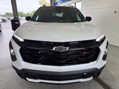 New 2027 Chevrolet Equinox RS w/ Convenience Package III
