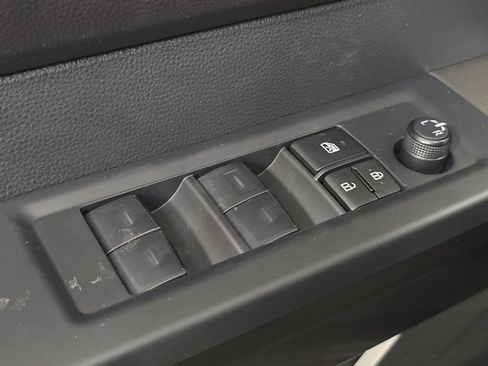 New 2026 Toyota Tundra SR5 image 25