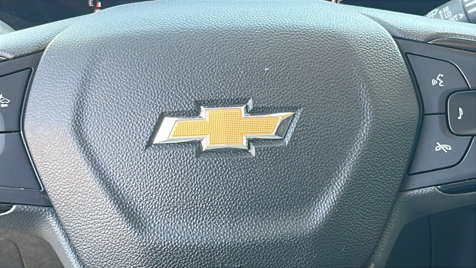Used 2025 Chevrolet TrailBlazer LT FWD image 17