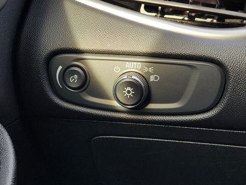 Used 2023 Chevrolet Malibu LT image 24