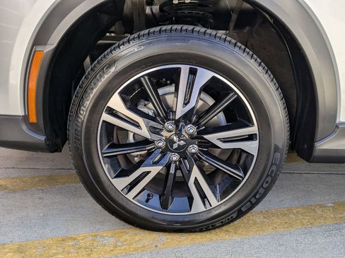 Used 2025 Mitsubishi Eclipse Cross AWD image 31