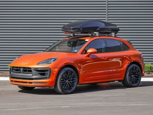 Used 2024 Porsche Macan GTS image 1