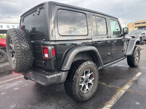 Used 2023 Jeep Wrangler Unlimited Rubicon w/ Cold Weather Group image 4