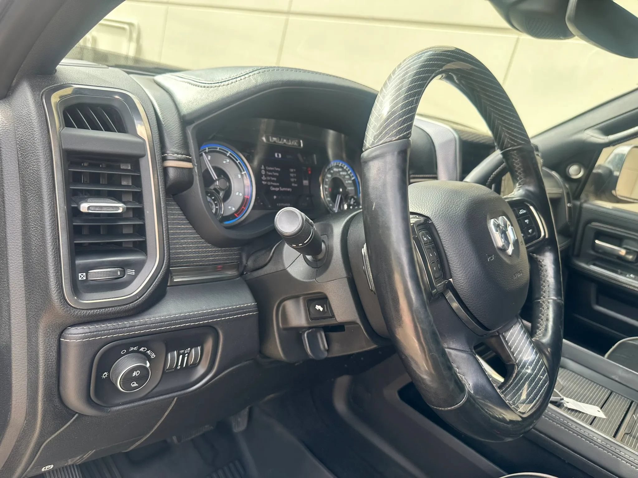 Used 2019 RAM 3500 Limited AWD/4WD image 34
