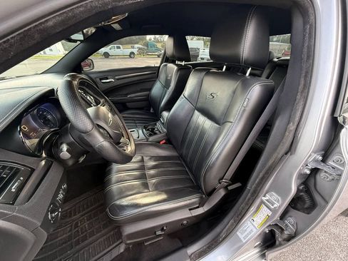Used 2016 Chrysler 300 S AWD/4WD image 11