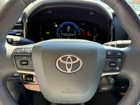 Certified 2025 Toyota Camry LE w/ Convenience Package FWD image 31