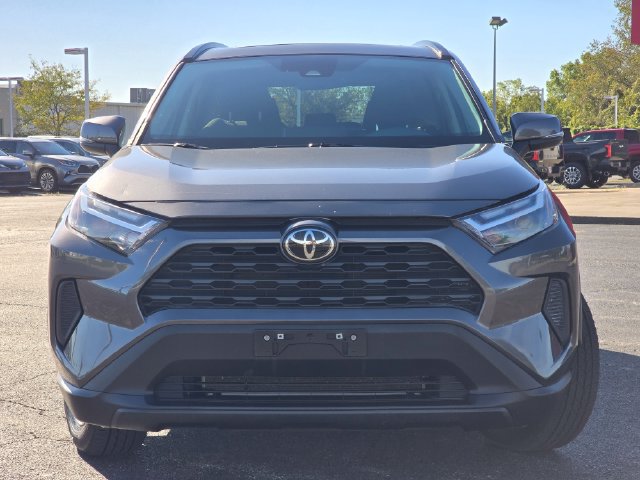 Used 2022 Toyota RAV4 XLE w/ Convenience Package AWD/4WD image 12