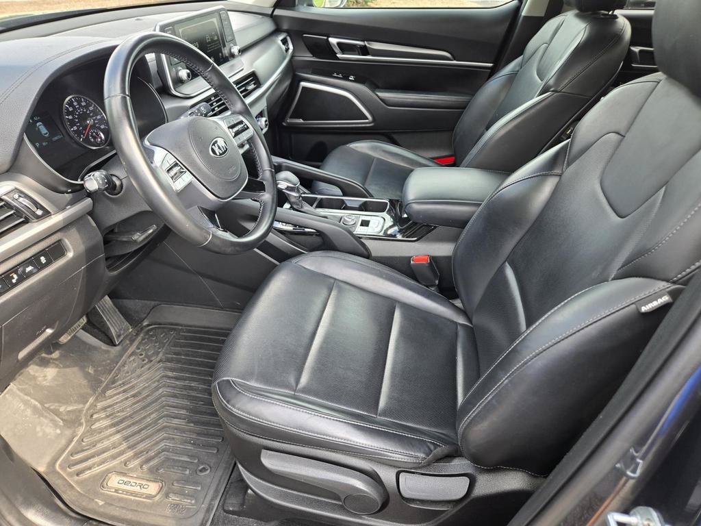 Used 2021 Kia Telluride LX AWD/4WD image 15
