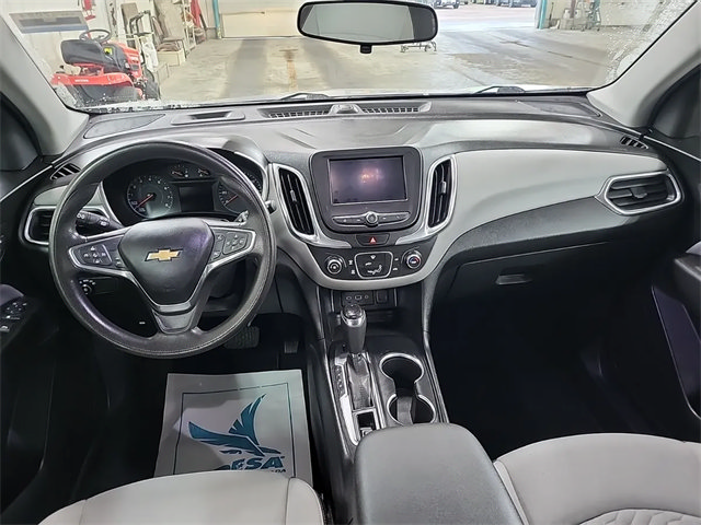 Used 2020 Chevrolet Equinox LS w/ LS Convenience Package AWD/4WD image 10