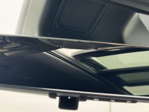 New 2026 Jeep Grand Cherokee Limited w/ Luxury Tech Group II image 30