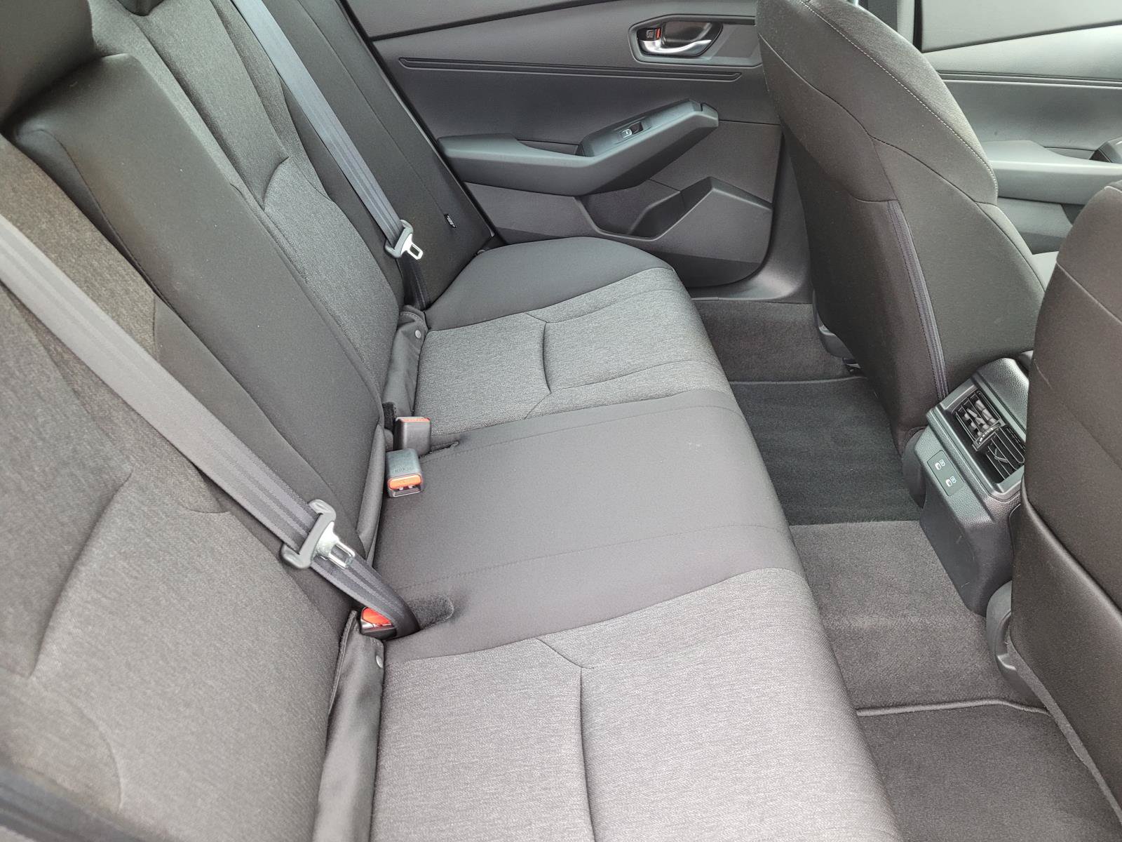 Used 2025 Honda Accord LX image 13