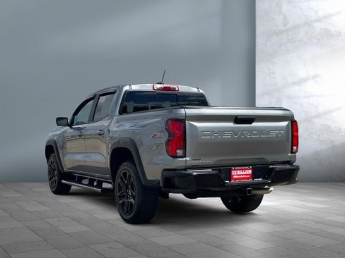 Used 2024 Chevrolet Colorado Z71 w/ Z71 Convenience Package 2 AWD/4WD image 4