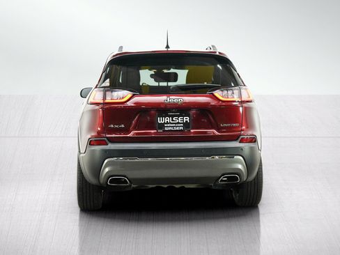 Used 2019 Jeep Cherokee Limited AWD/4WD image 4