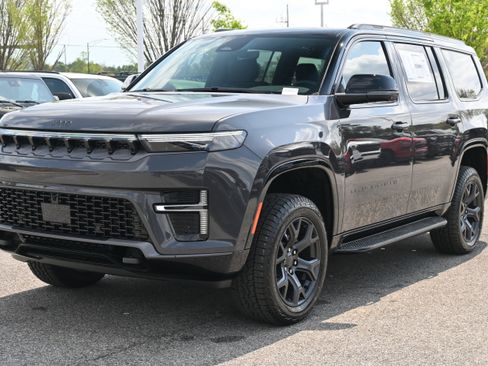 New 2026 Jeep Grand Wagoneer 4WD image 5
