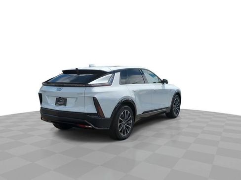 New 2026 Cadillac Lyriq Sport RWD image 8