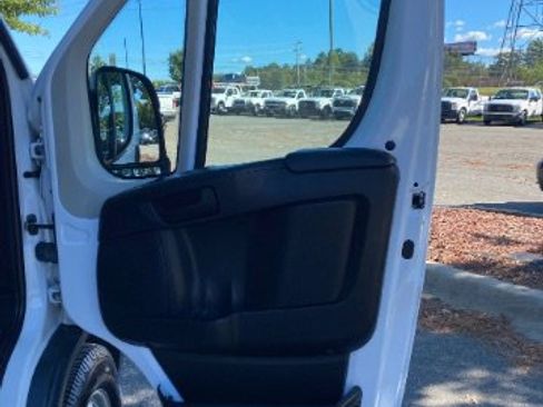 Used 2018 RAM ProMaster 2500 image 20