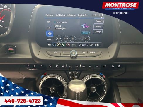 Used 2023 Chevrolet Camaro LT w/ RS Package image 17