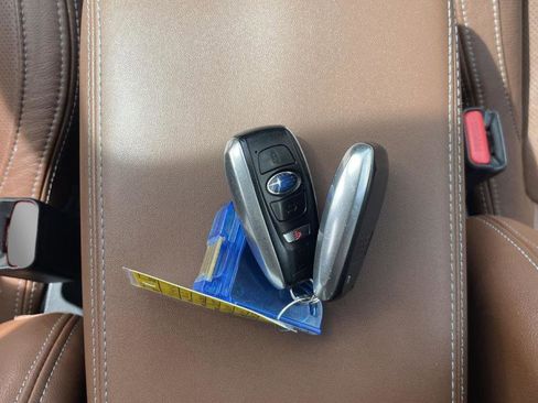 Used 2021 Subaru Ascent Touring w/ Popular Package #2A image 17