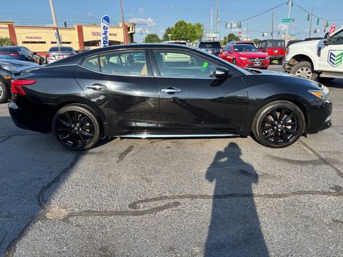 Used 2016 Nissan Maxima SR image 15