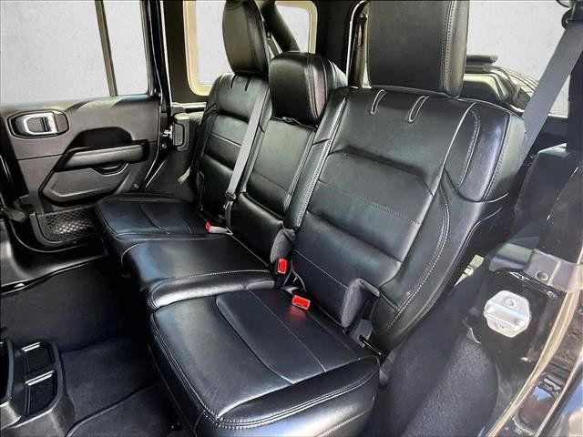 Used 2020 Jeep Wrangler Unlimited Sahara AWD/4WD image 25