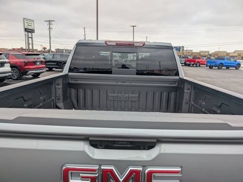 New 2026 GMC Sierra 1500 SLE AWD/4WD image 9