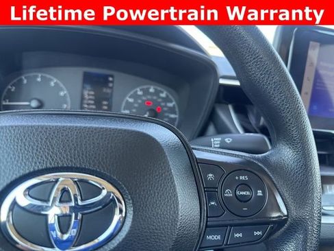 Used 2024 Toyota Corolla LE image 19