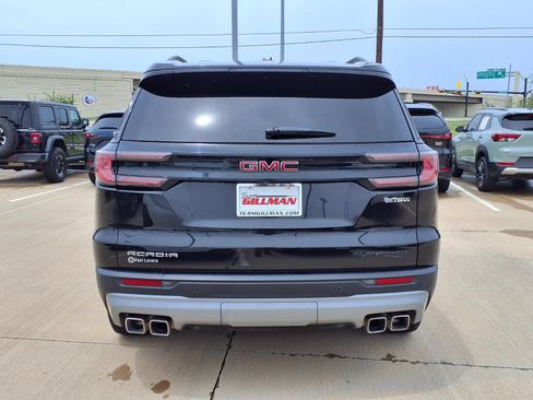 Used 2025 GMC Acadia Elevation w/ Elevation Premium Package FWD image 6