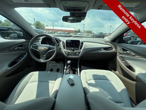 Used 2022 Chevrolet Malibu LS w/ Driver Confidence Package II FWD image 39
