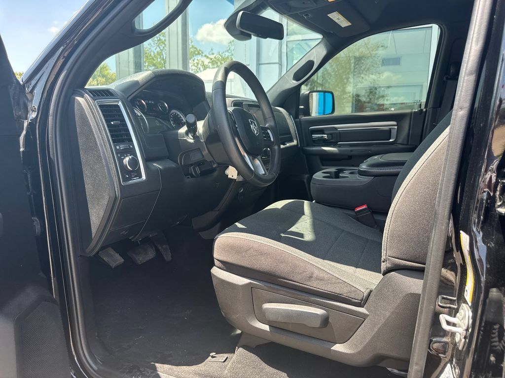 Used 2023 RAM 1500 Warlock w/ Electronics Group AWD/4WD image 10