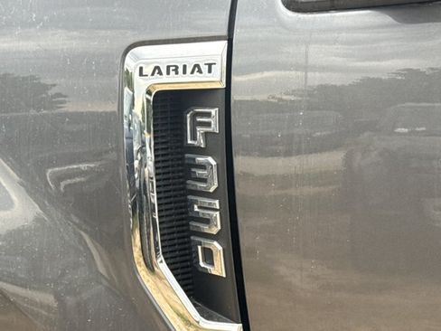 Used 2022 Ford F350 Lariat w/ Chrome Package AWD/4WD image 5