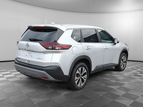 Used 2023 Nissan Rogue SV AWD/4WD image 8