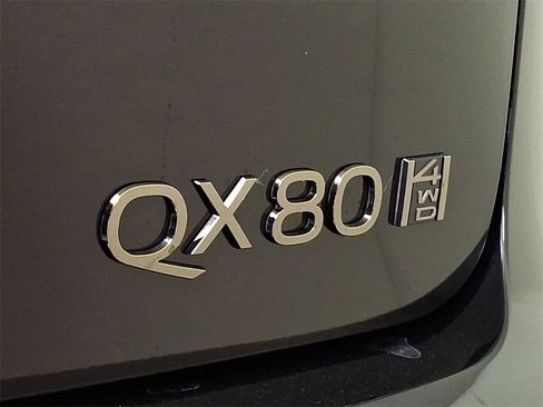 New 2026 INFINITI QX80 Autograph image 21