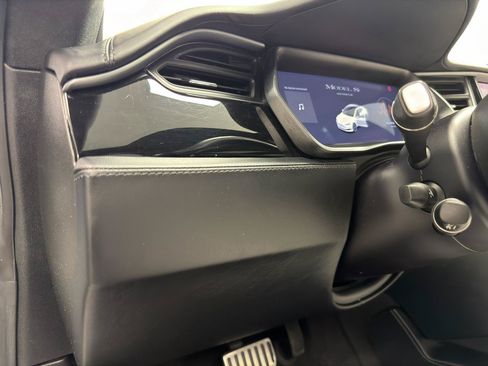 Used 2020 Tesla Model S AWD image 16