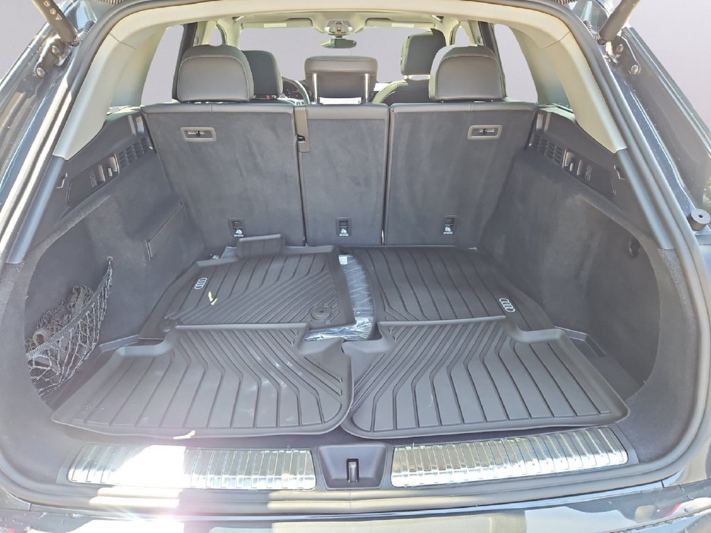 Certified 2025 Audi Q5 Premium w/ Convenience Package AWD/4WD image 36