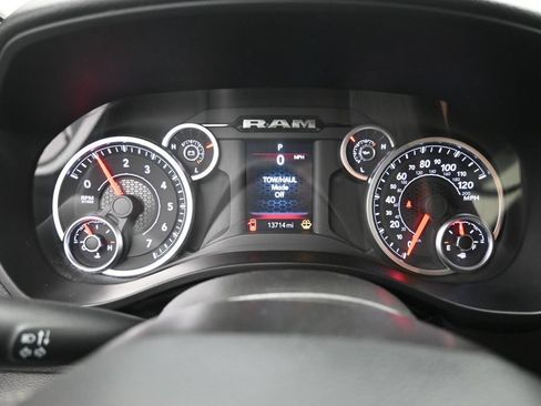 Used 2025 RAM 1500 Lone Star AWD/4WD image 4