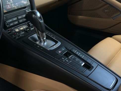 Used 2019 Porsche 911 Carrera S RWD image 34