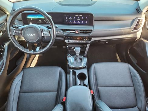 Certified 2024 Kia Seltos EX image 23