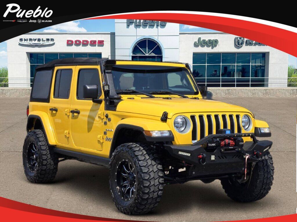 Used 2020 Jeep Wrangler Unlimited Sahara AWD/4WD image 1