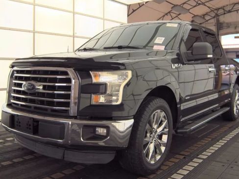 Used 2015 Ford F150 XLT w/ Equipment Group 301A Mid RWD image 1