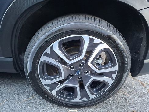 Used 2023 Subaru Ascent Touring image 6