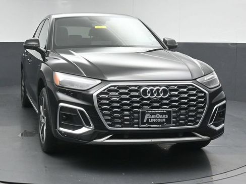 Used 2022 Audi Q5 2.0T Premium AWD/4WD image 2