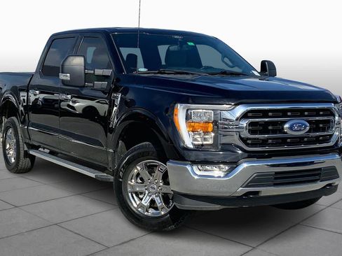 Certified 2022 Ford F150 XLT w/ Equipment Group 302A High image 2