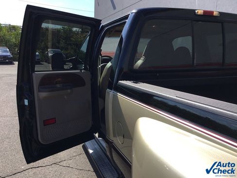 Used 2000 Ford F350 Lariat image 26
