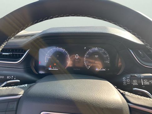 New 2025 Jeep Grand Cherokee L Altitude image 33