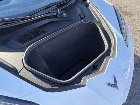 Used 2020 Chevrolet Corvette Stingray w/ 2LT Preferred Equipment Group image 29