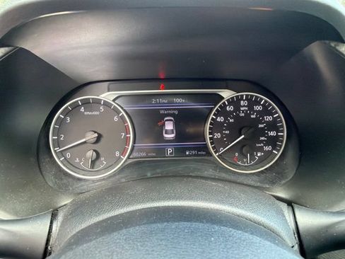 Used 2024 Nissan Sentra SV FWD image 23