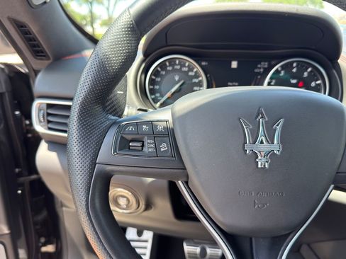 Certified 2023 Maserati Levante Modena S AWD/4WD image 17
