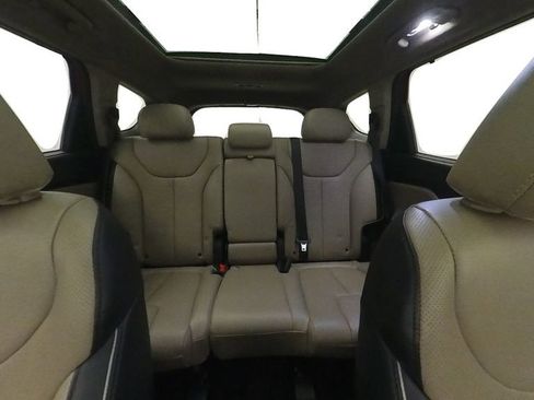 Used 2021 Hyundai Santa Fe Limited AWD/4WD image 35