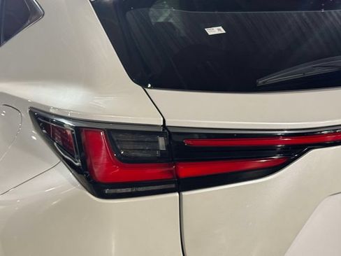 Used 2022 Lexus NX 350h AWD w/ Towing Package (2000 Lbs) image 14