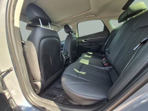 Certified 2024 Hyundai Sonata Limited FWD image 16